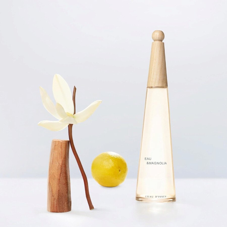 <span class="notranslate">ISSEY MIYAKE L'EAU D'ISSEY EAU & MAGNOLIA</span> Eau De Toilette Intense 3.3 oz for Women